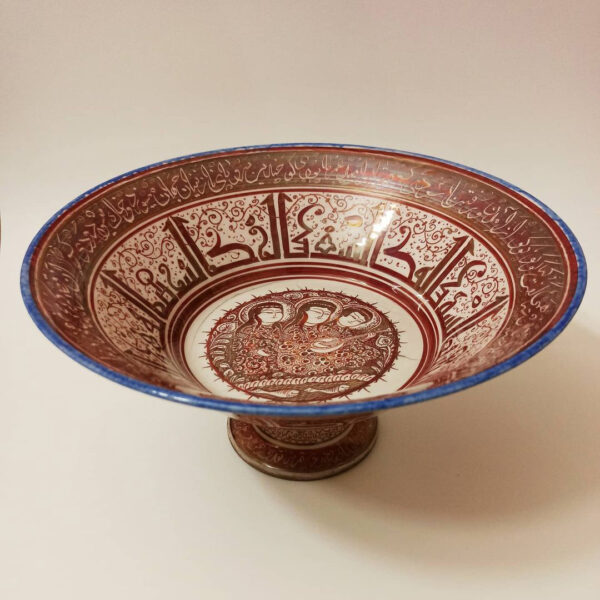 ظرف پایه دار زرین فام D1112